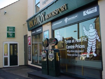 Pic of Front of Richtoy