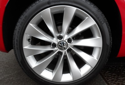 Car Sample Image 9