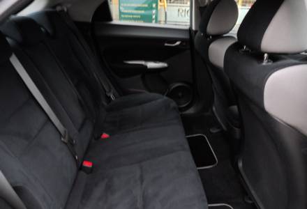 Car Sample Image 5