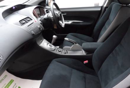 Car Sample Image 6