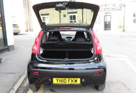 Car Sample Image 6